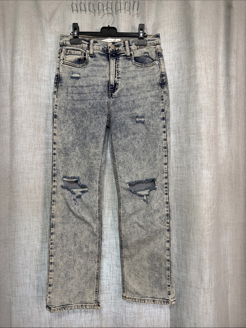 Altar’d State High-Waisted Distressed Straight Leg Jeans - Acid Wash - Picture 2 of 11